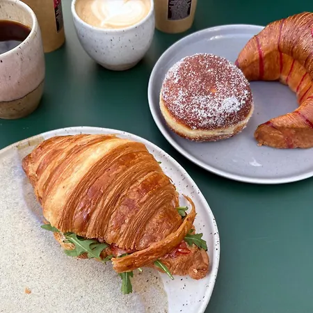 New Bright & Quiet Floor *