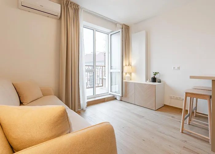 New Bright & Quiet Floor * Bratysława